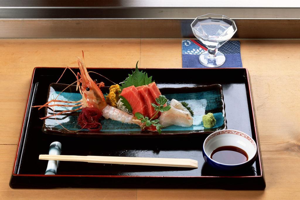 Hotel Port Plaza Chiba Exterior foto Sashimi